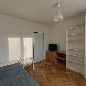 Hladame spolubyvajucu