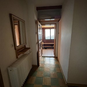 Ešte 1 voľné miesto na bývanie v rámci 2-izbového bytu pre študentky