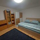 veľká izba pre jednu osobu alebo par 6x5,5m, (cena za osobu pri obsadeni dvomi osobami), časť Kopanka, viacero izieb v ponuke. 21