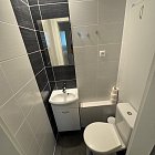 Izba v trojizbovom byte pre študentku / pracujúcu študentku